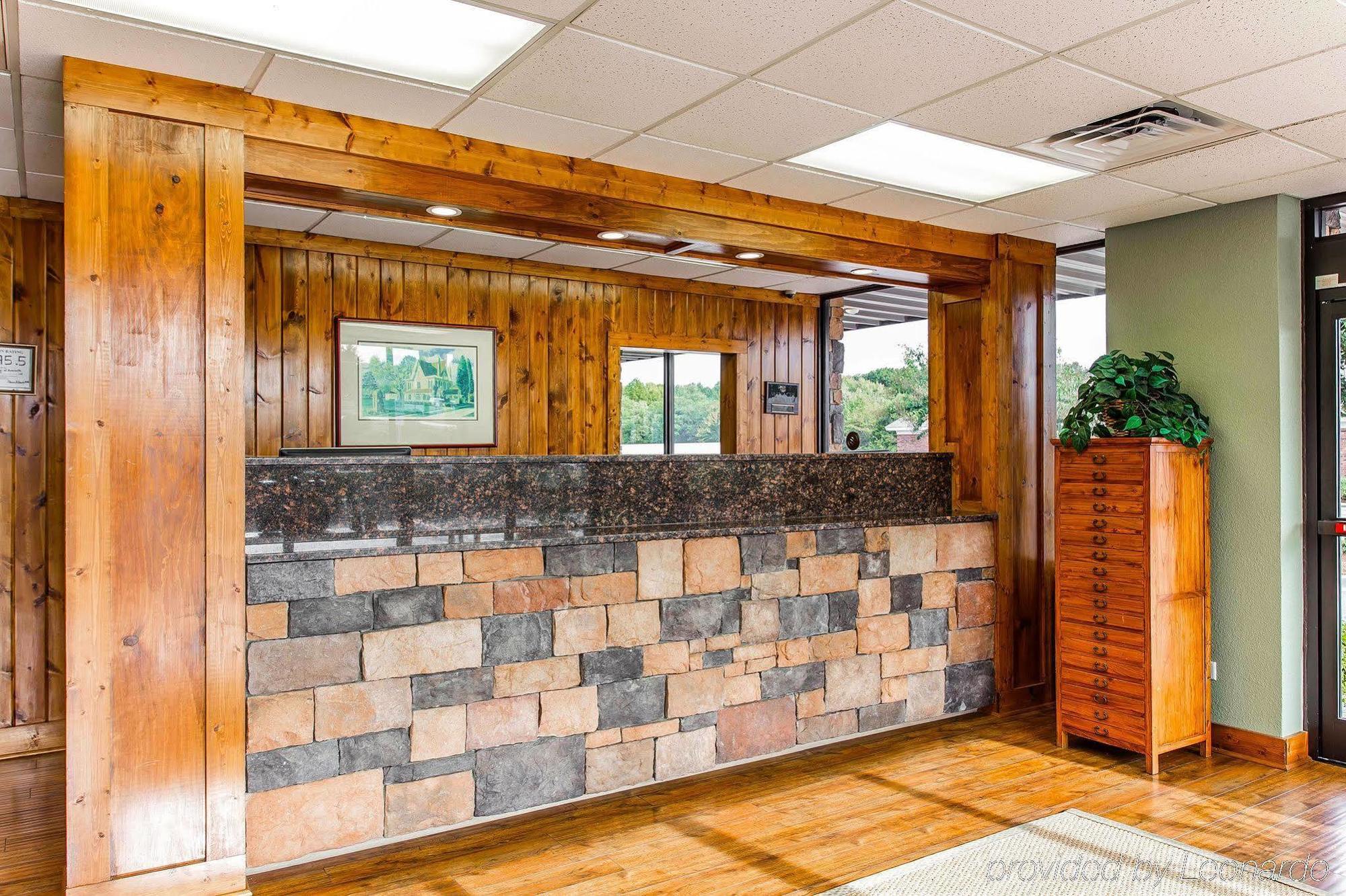 Econo Lodge Kernersville Buitenkant foto